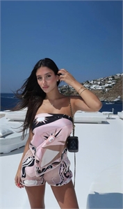 {{productViewItem.photos[photoViewList.activeNavIndex].Alt || productViewItem.photos[photoViewList.activeNavIndex].Description || 'Костюм'}}