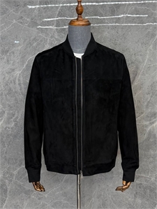 {{productViewItem.photos[photoViewList.activeNavIndex].Alt || productViewItem.photos[photoViewList.activeNavIndex].Description || 'Куртка ZEGNA'}}