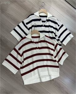 {{productViewItem.photos[photoViewList.activeNavIndex].Alt || productViewItem.photos[photoViewList.activeNavIndex].Description || 'Кофта BRUNELLO CUCINELLI'}}