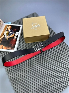 {{productViewItem.photos[photoViewList.activeNavIndex].Alt || productViewItem.photos[photoViewList.activeNavIndex].Description || 'Ремень CL'}}