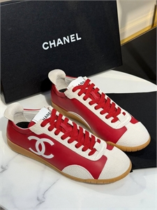 {{productViewItem.photos[photoViewList.activeNavIndex].Alt || productViewItem.photos[photoViewList.activeNavIndex].Description || 'Кроссовки CHANEL'}}