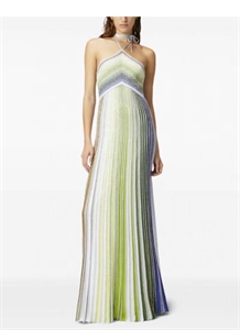 {{productViewItem.photos[photoViewList.activeNavIndex].Alt || productViewItem.photos[photoViewList.activeNavIndex].Description || 'Платье MISSONI'}}