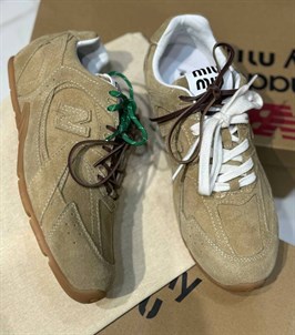 Кроссовки MIU MIU  New Balance 530 50798