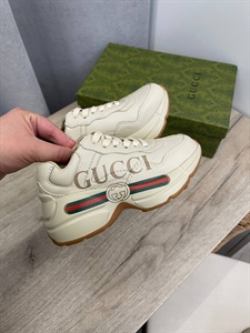 Кроссовки Gucci 67997