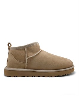 UGG 12562