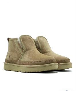 UGG 12610