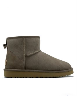 UGG 12672