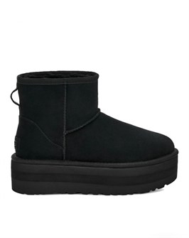 UGG 12679