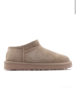 UGG 12692