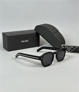 {{productViewItem.photos[photoViewList.activeNavIndex].Alt || productViewItem.photos[photoViewList.activeNavIndex].Description || 'Очки Prada'}}