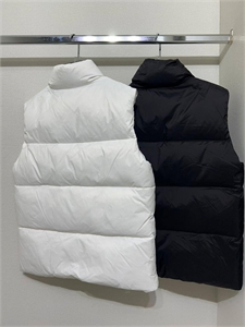 Жилет PRADA 105078