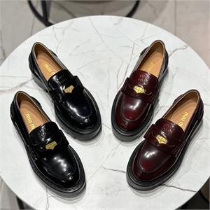 Лоферы MIU MIU 105158