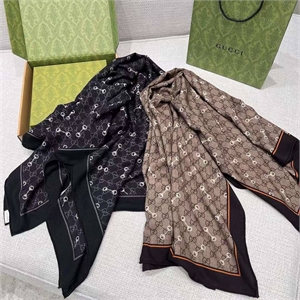 Платок GUCCI 105202