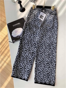 Джинсы CHANEL 105418