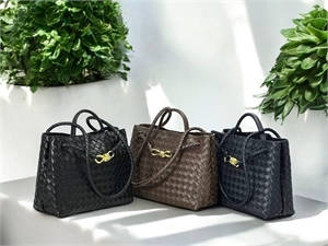 Сумка BOTTEGA VENETA 105790