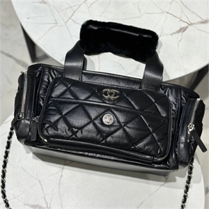 Сумка CHANEL дорожная 107686