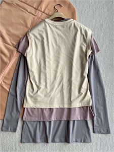 Лонгслив MIU MIU 108980