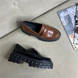 Лоферы LOUIS VUITTON 110020