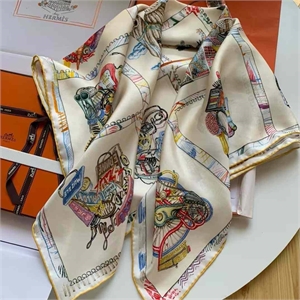 Платок HERMES 111123