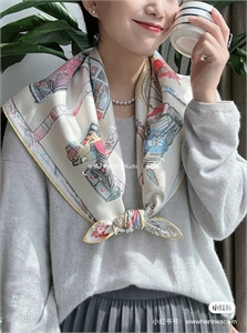 Платок HERMES 111123