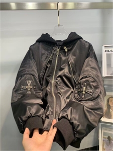 бомбер CH 111648