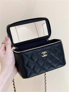 Сумка CHANEL 112384