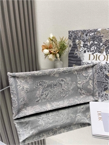 Сумка DIOR Book Tote  средняя 112387