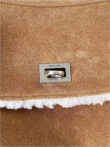 Сумка BALENCIAGA Medium 112909