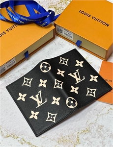 Обложка  LOUIS VUITTON 114367