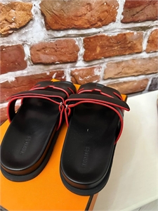 Тапочки HERMES 114820