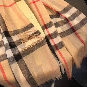 Шарф BURBERRY 115180