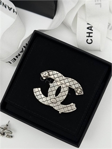 Брошь CHANEL 115559