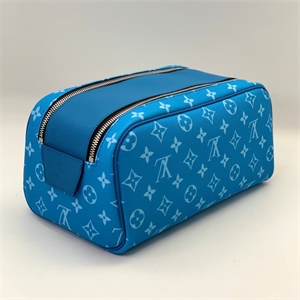 Косметичка LOUIS VUITTON 115809 - фото 139700