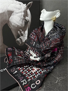 Платок CHANEL 116211