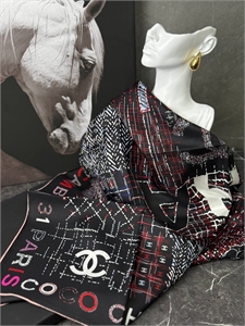 Платок CHANEL 116211