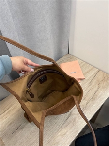 Сумка Miu miu 116282