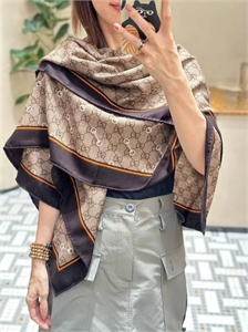 Платок GUCCI 105202