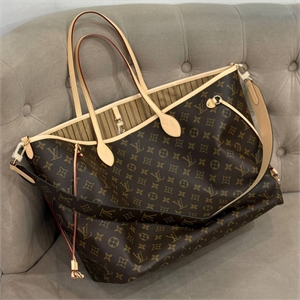 Сумка  LOUIS VUITTON 118320 - фото 148000