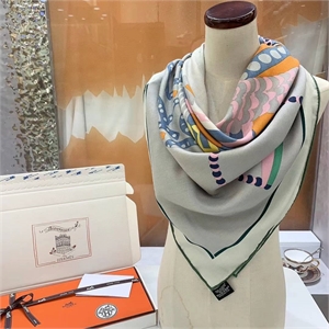 Платок HERMES 118323