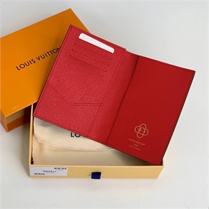 Обложка на паспорт LOUIS VUITTON 118576