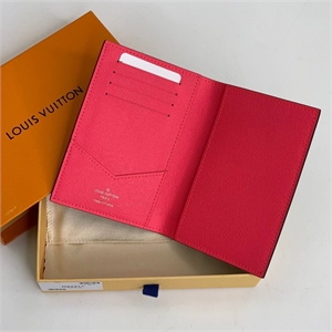 Обложка на паспорт LOUIS VUITTON 118584