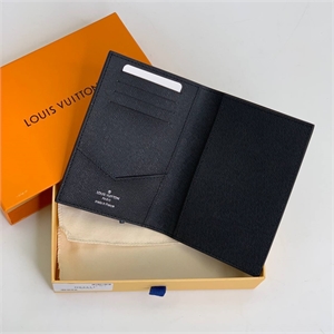 Обложка на паспорт LOUIS VUITTON 118582