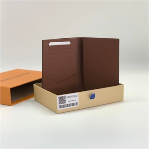 Обложка на паспорт LOUIS VUITTON 118589