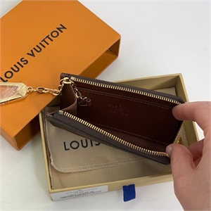 Ключница LOUIS VUITTON 119658