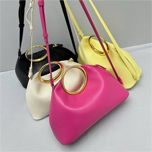 Сумка JACQUEMUS Большая 120260