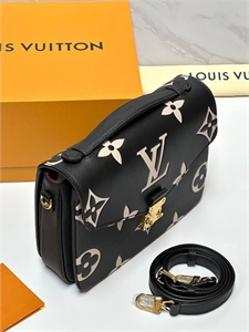 Сумка LOUIS VUITTON 120321