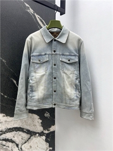 Куртка GUCCI Двусторонняя 120748