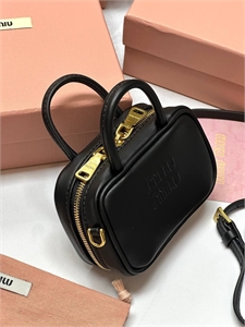 Сумка MIU MIU 121301