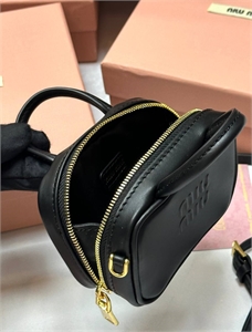 Сумка MIU MIU 121301