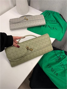 Клатч BV 121390